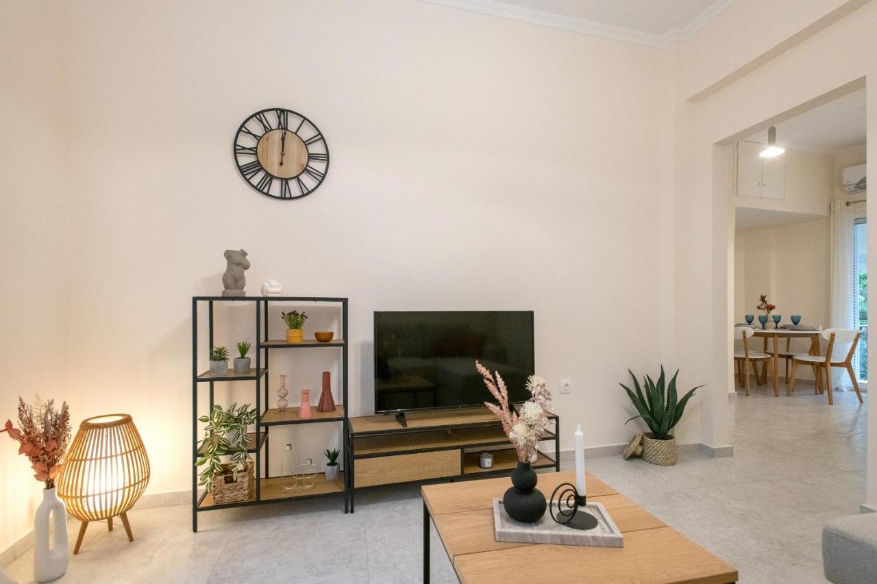 Helena'S Apartment In Corfu Town Buitenkant foto